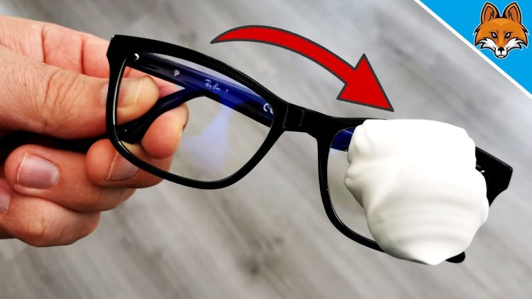 Does toothpaste help scratched glasses?