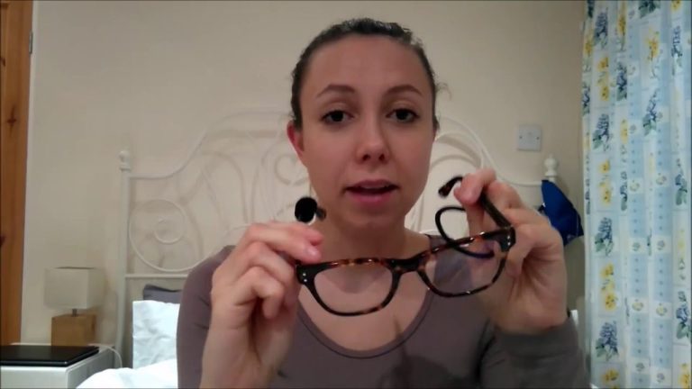 How far should you be able to see clearly with glasses?